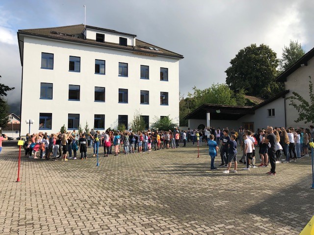 21-22-schulbeginn-01.jpg